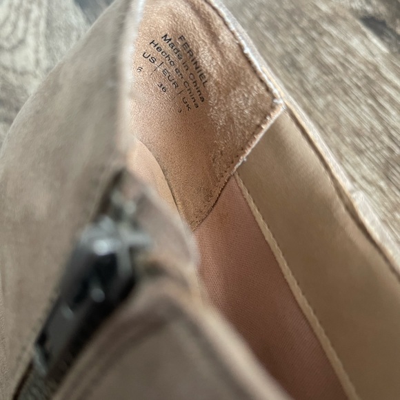 Mix No. 6 Fariniel Ankle Boots, Size 6 - Picture 5 of 5